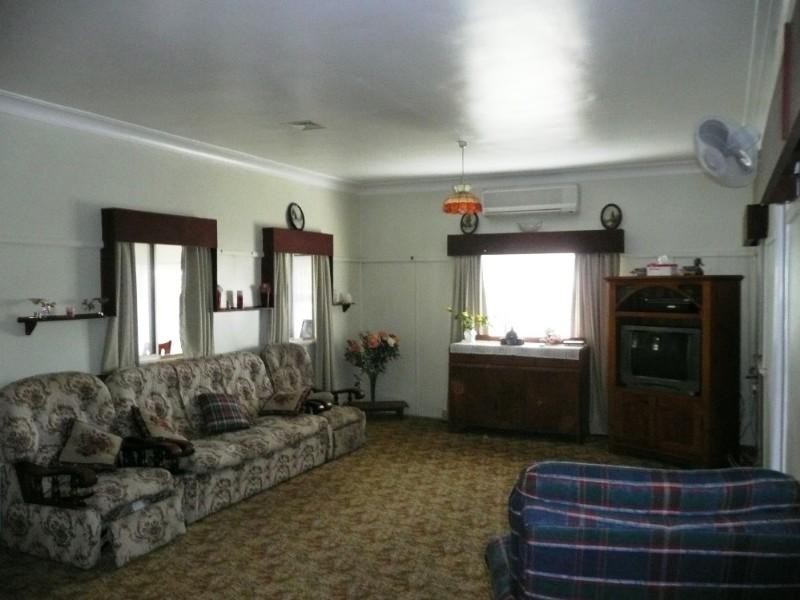 166 Walker Street, Bundaberg QLD 4670