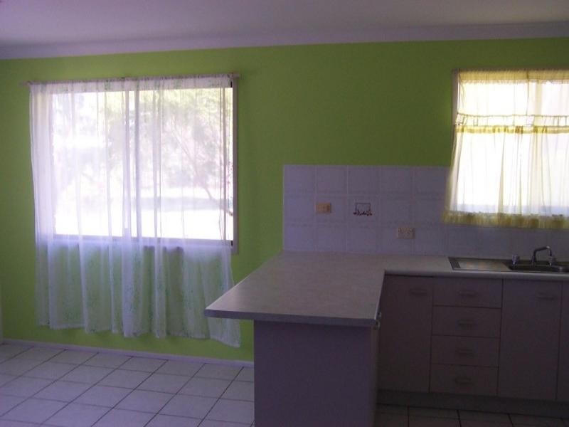 43 Shell Street, Burnett Heads QLD 4670