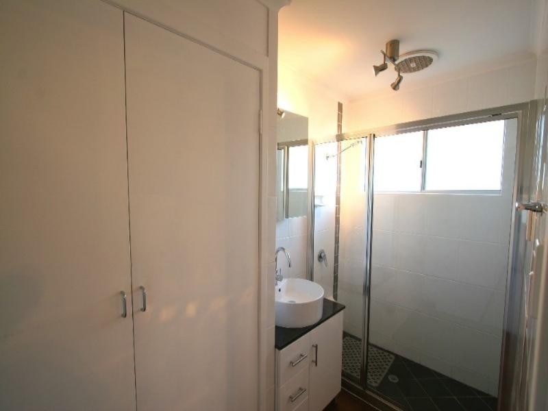 Elliott Heads QLD 4670