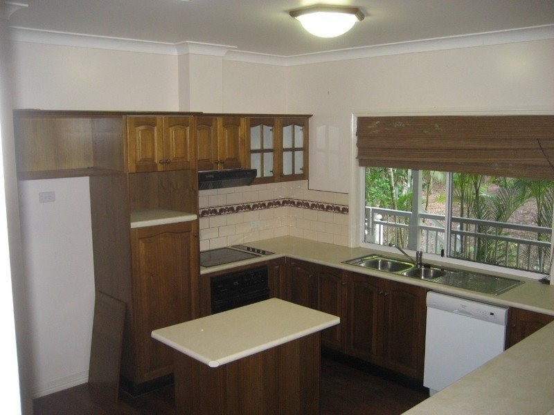 175 Sylvan Drive, Moore Park Beach QLD 4670