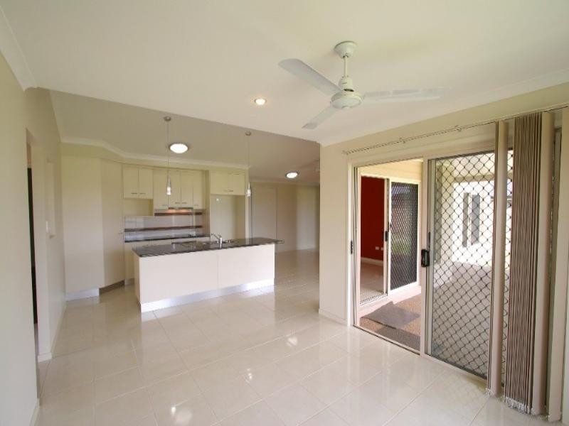 33 Balaam Drive, Bundaberg East QLD 4670