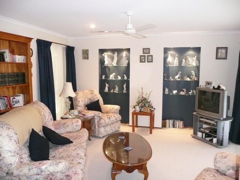 13 Aquamarine Drive, Branyan QLD 4670