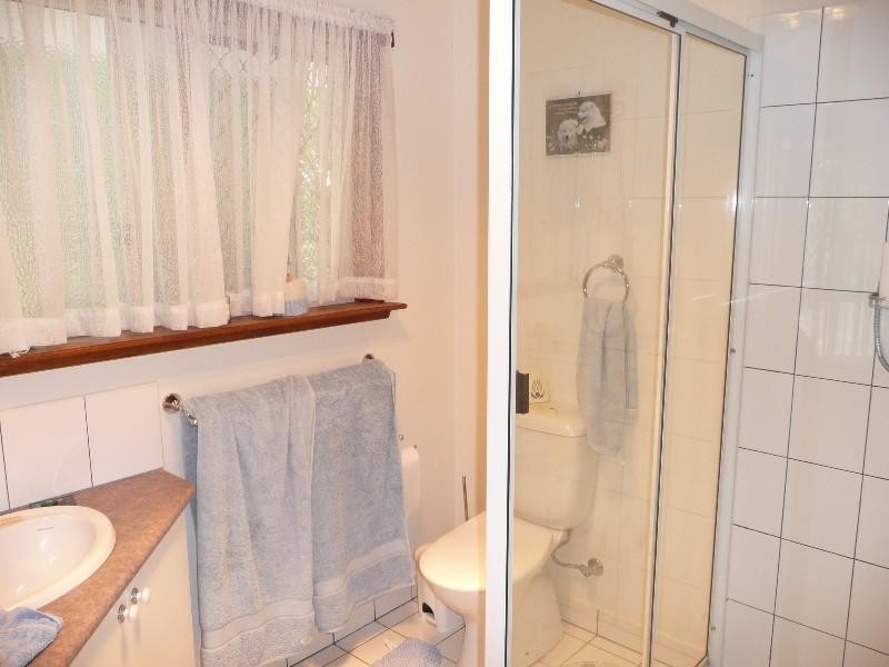 13 Aquamarine Drive, Branyan QLD 4670