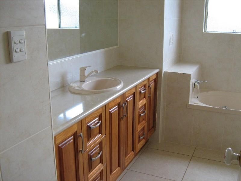 45 Bisdee Street, Coral Cove QLD 4670