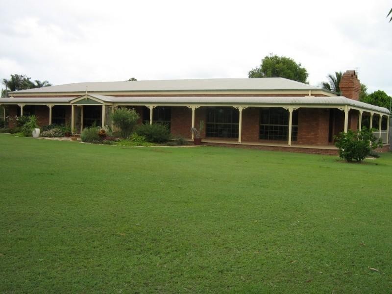 8 Schmidt Road, Branyan QLD 4670