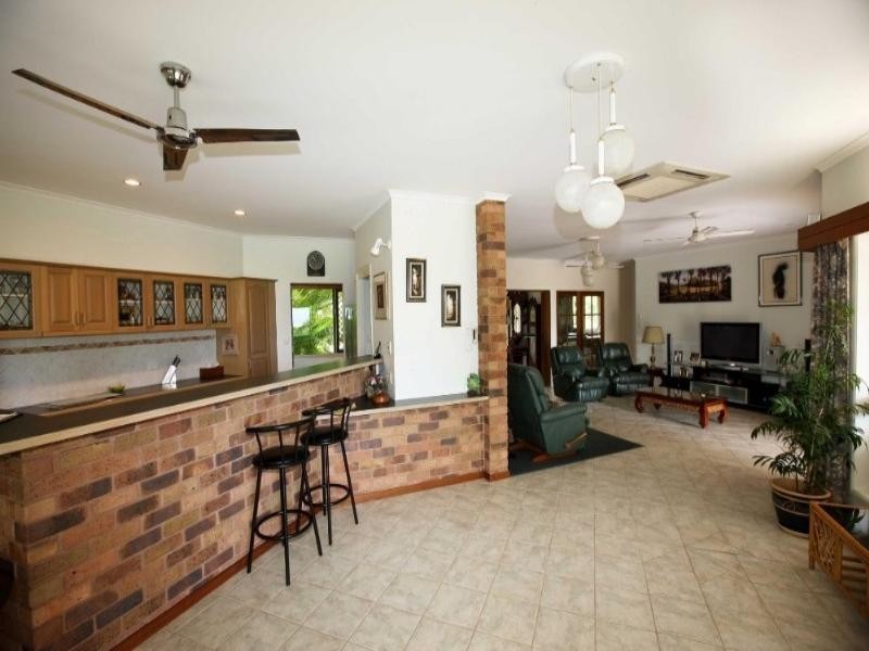 194 Sylvan Drive, Moore Park Beach QLD 4670