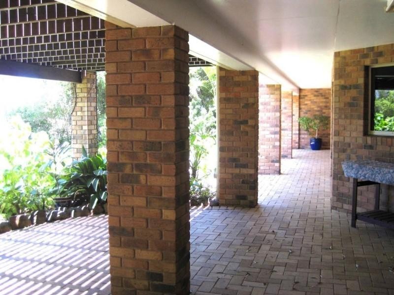 194 Sylvan Drive, Moore Park Beach QLD 4670