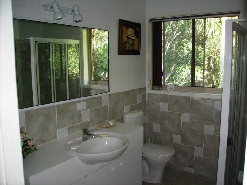 194 Sylvan Drive, Moore Park Beach QLD 4670