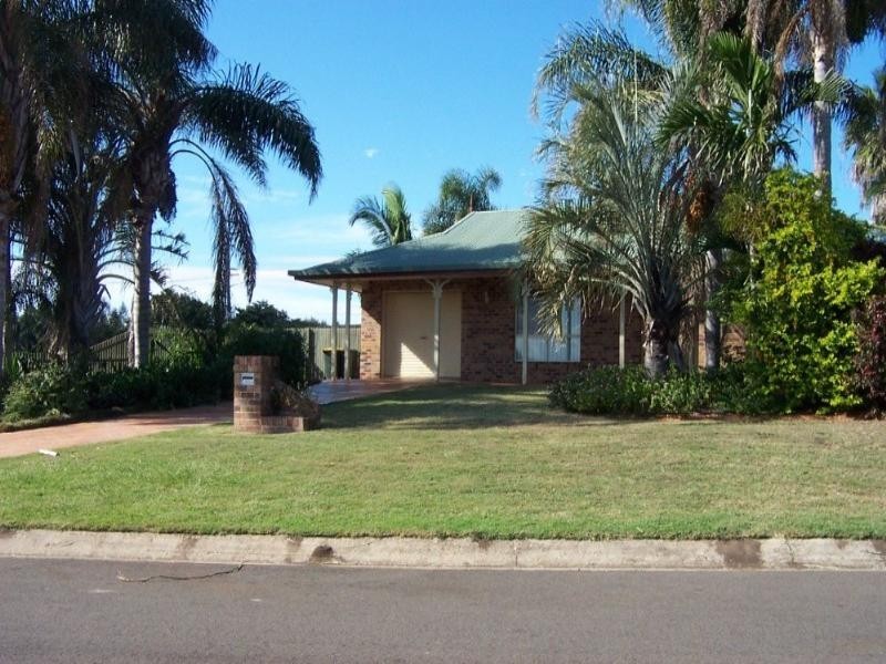 4 Marian Street, Coral Cove QLD 4670