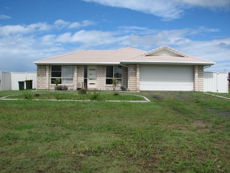 4 Avalon Street, Burnett Heads QLD 4670