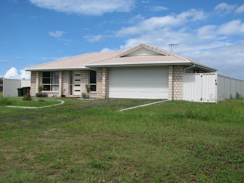 4 Avalon Street, Burnett Heads QLD 4670