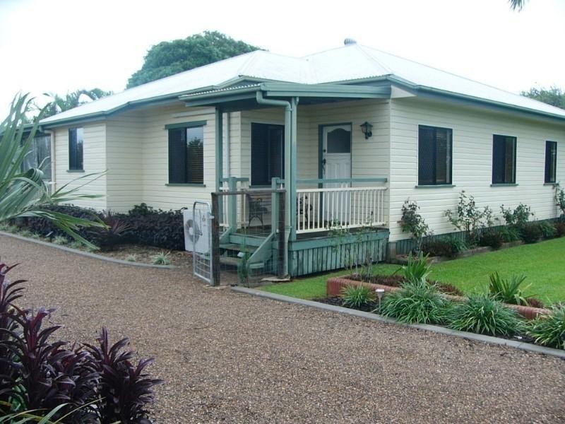 618 Moore Park Road, Welcome Creek QLD 4670