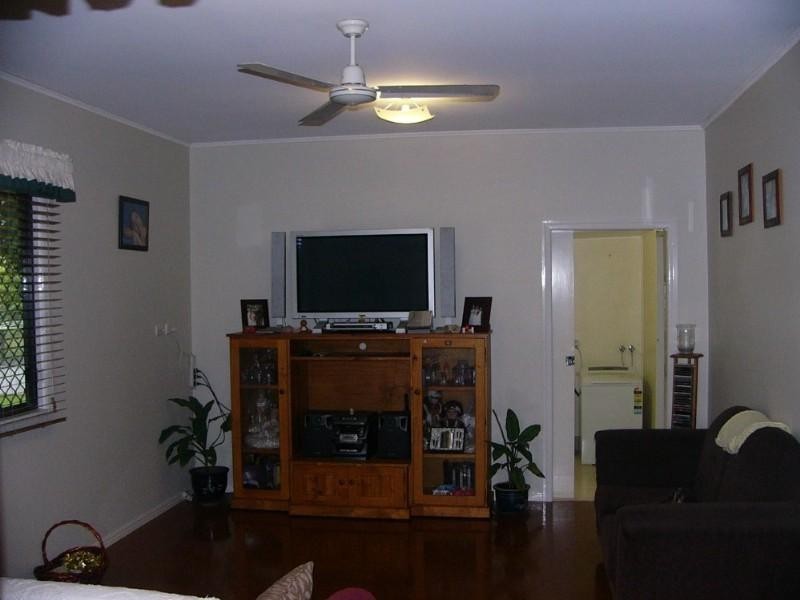 618 Moore Park Road, Welcome Creek QLD 4670