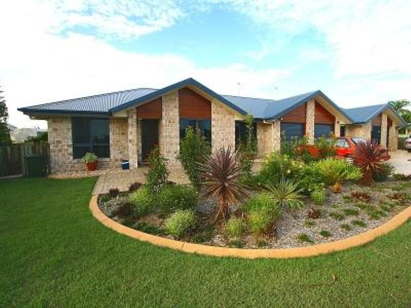 1/2 Treena Place, Innes Park QLD 4670