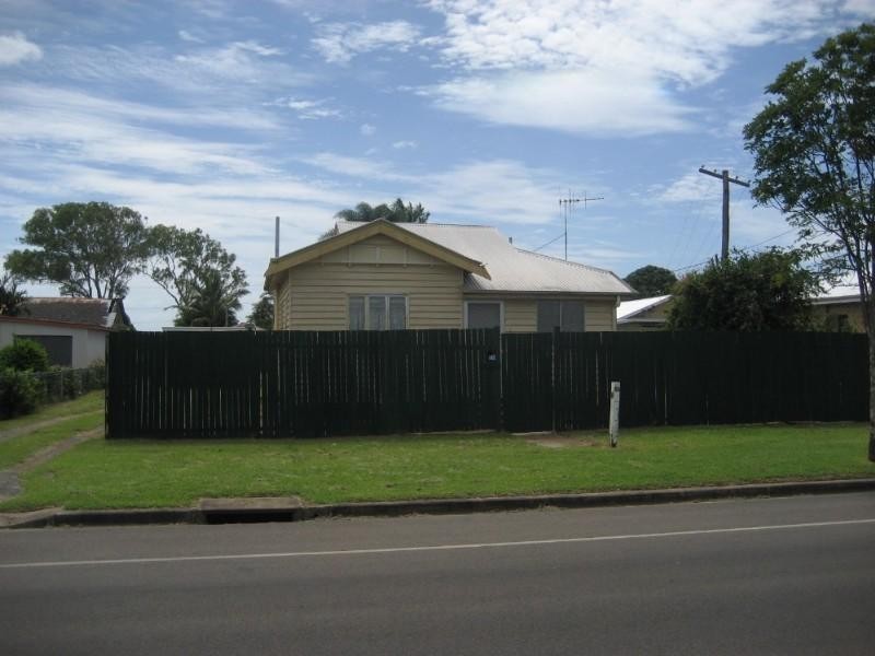 9 Anderson Street, Avenell Heights QLD 4670