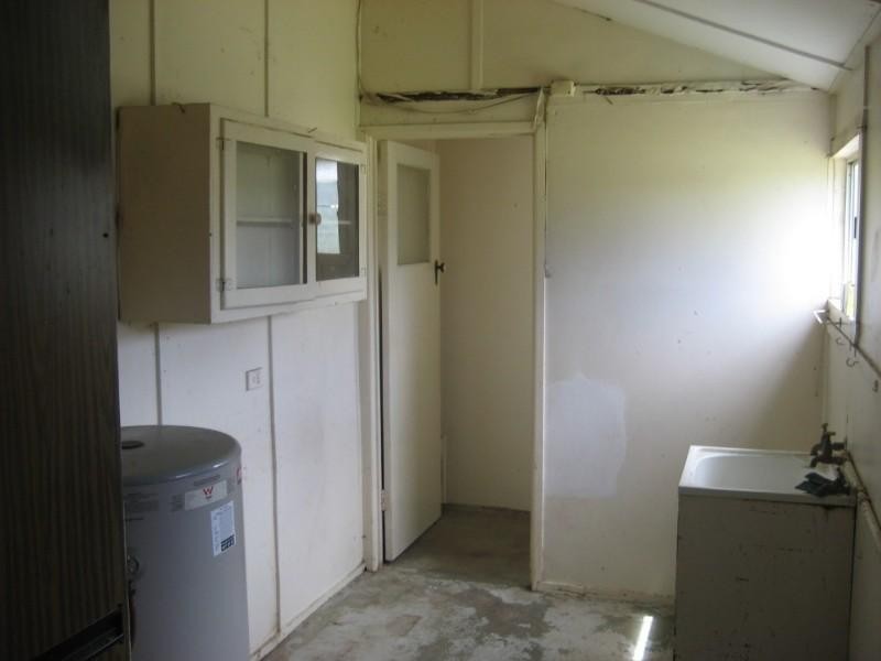 9 Anderson Street, Avenell Heights QLD 4670