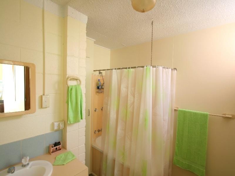 14 Carrington Road, Bundaberg QLD 4670