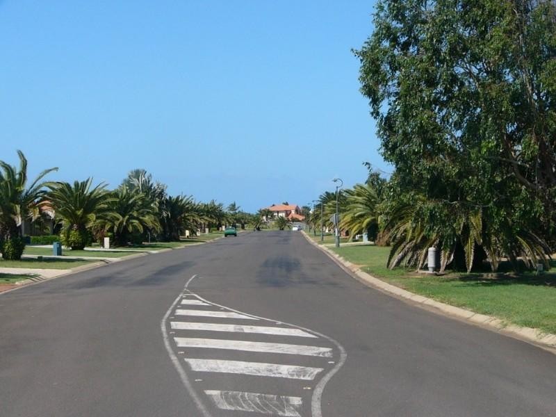 11 Rita Place, Coral Cove QLD 4670