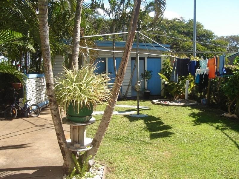 2/31 Zunker Street, Burnett Heads QLD 4670