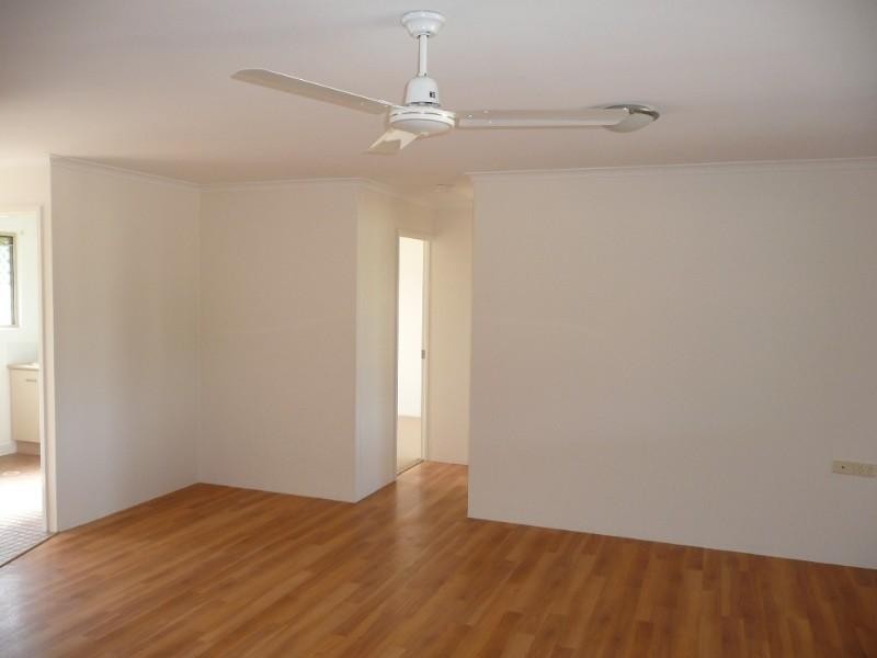 1/1 Finnis Street, Avenell Heights QLD 4670