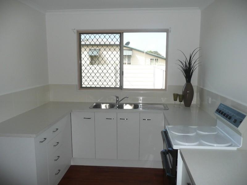 1/1 Finnis Street, Avenell Heights QLD 4670