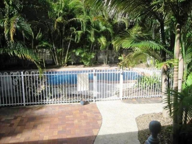 175 Sylvan Drive, Moore Park Beach QLD 4670
