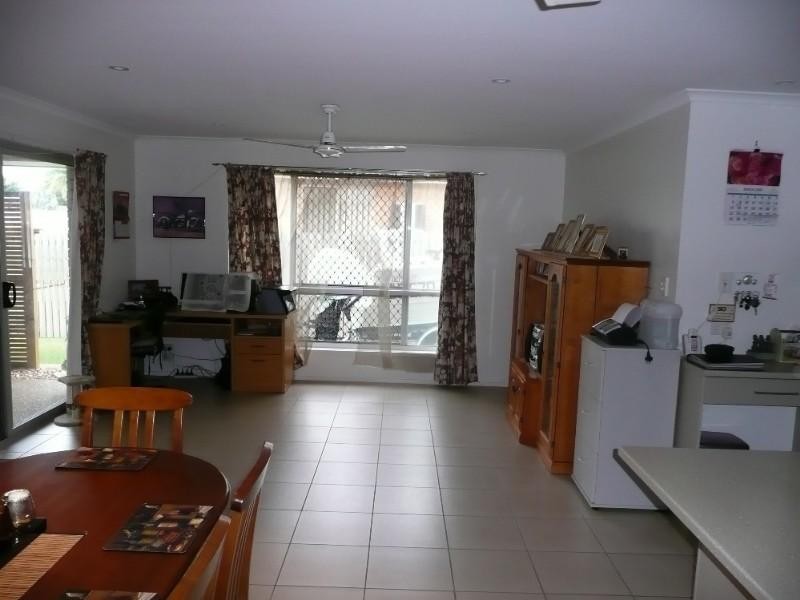 11 Pinnacle Court, Avoca QLD 4670