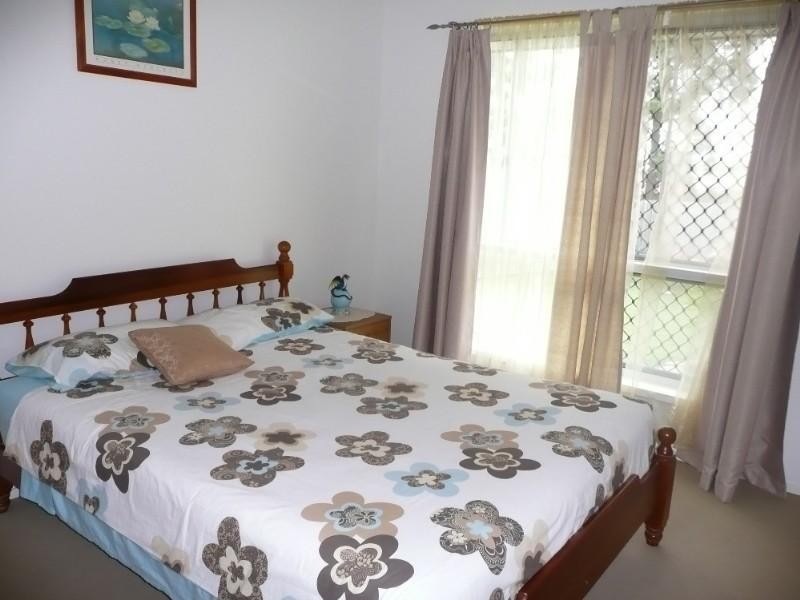 11 Pinnacle Court, Avoca QLD 4670