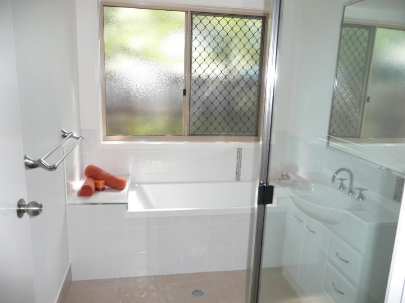 7a Greathead Road, Kepnock QLD 4670