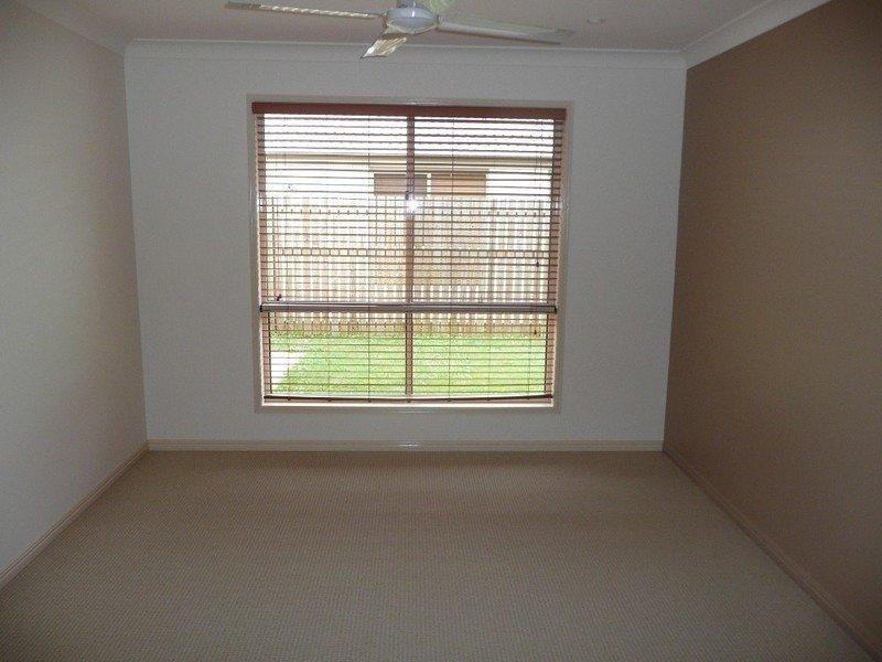 12 Tree Close, Thabeban QLD 4670