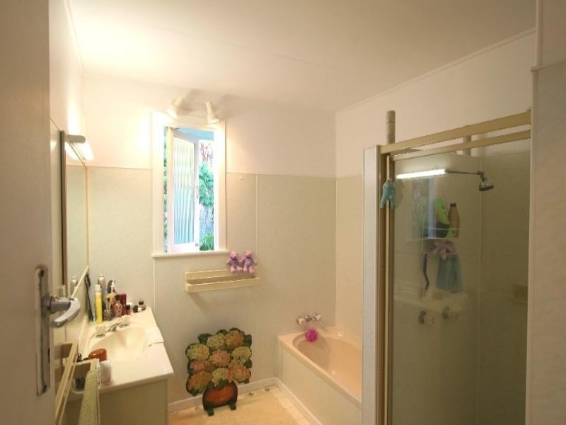 7 Joyce Street, Svensson Heights QLD 4670