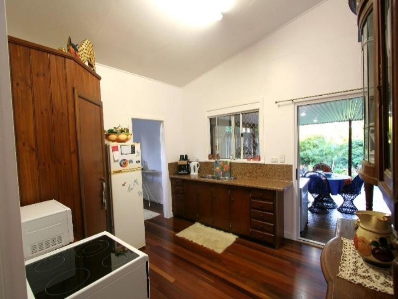 7 Joyce Street, Svensson Heights QLD 4670