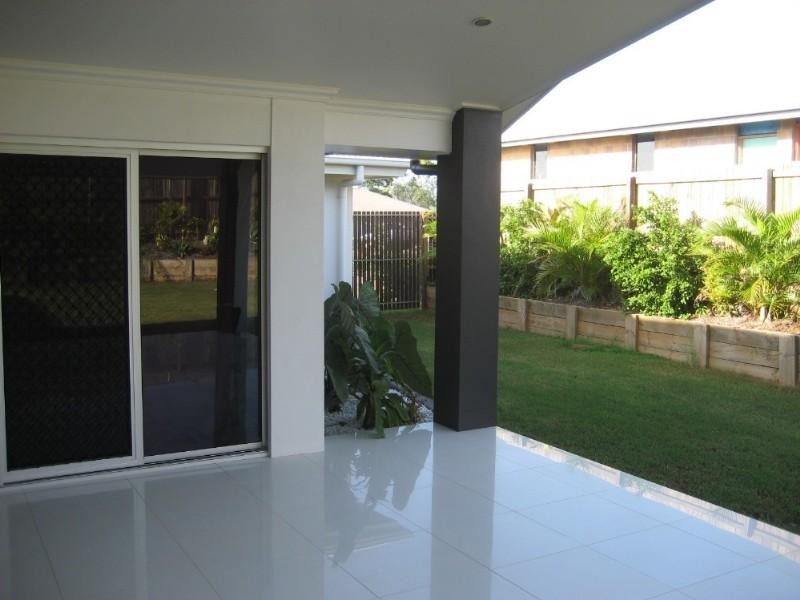 10 Pinnacle Court, Avoca QLD 4670