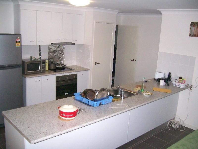 13 Neville Drive, Branyan QLD 4670