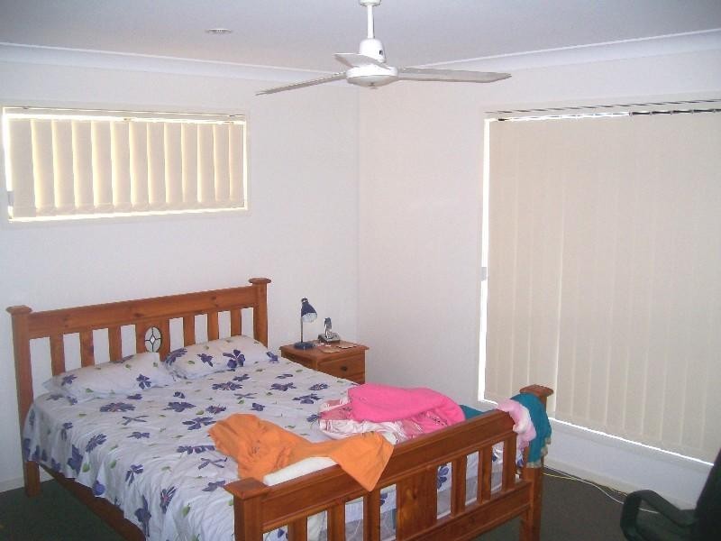 13 Neville Drive, Branyan QLD 4670