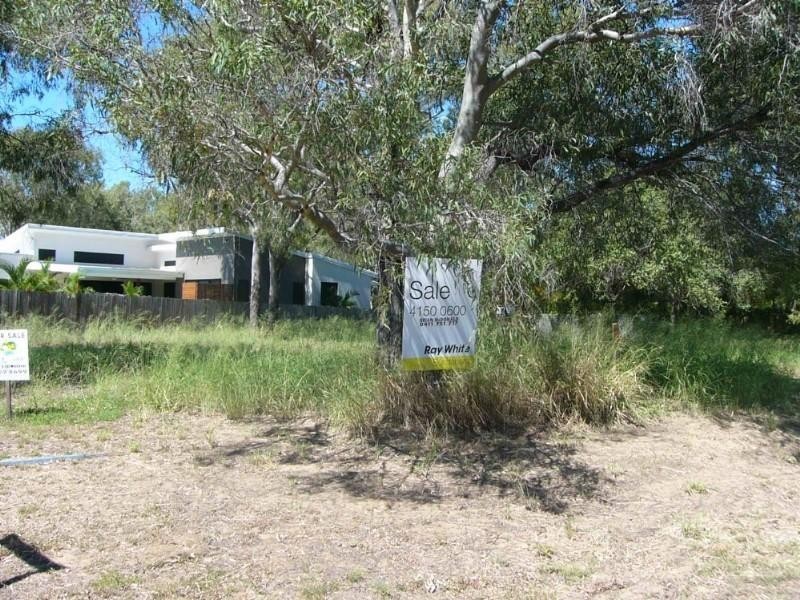 56 Palm View Drive, Moore Park Beach QLD 4670