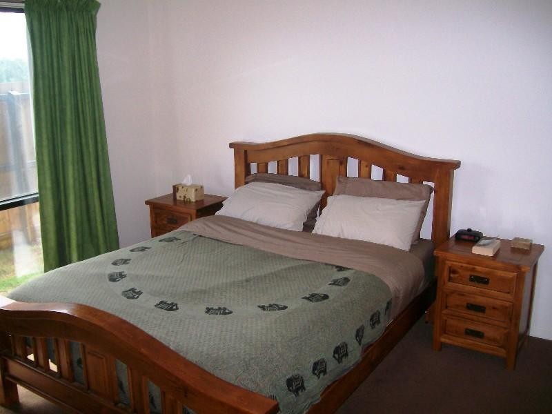 14 Neville Drive, Branyan QLD 4670