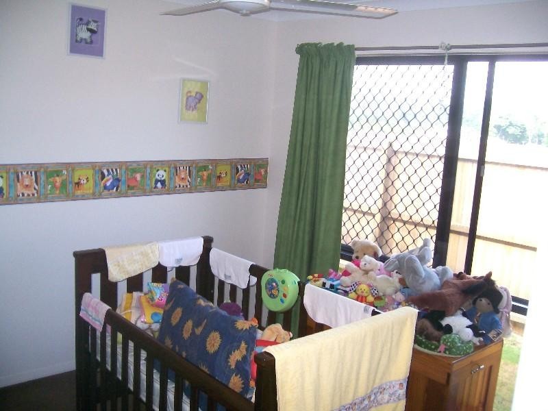 14 Neville Drive, Branyan QLD 4670