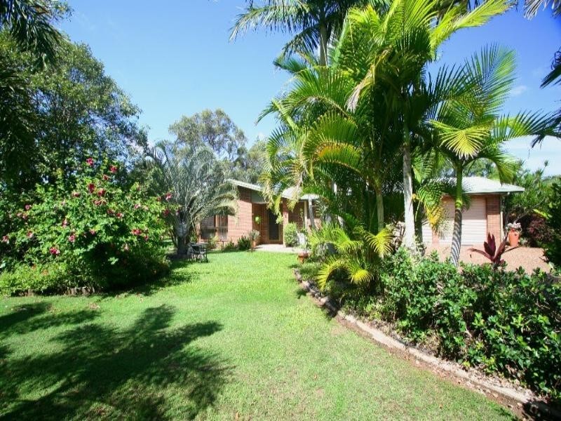 8 Park Royal Drive, Branyan QLD 4670