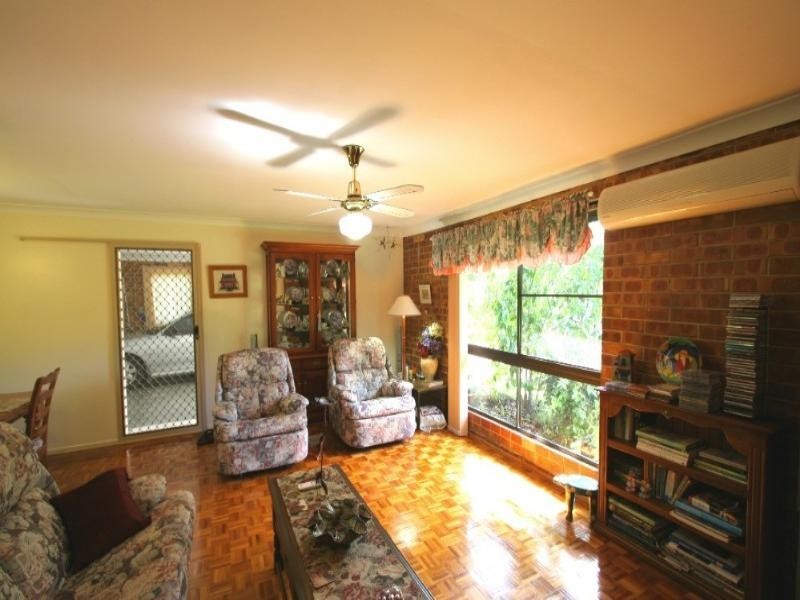 8 Park Royal Drive, Branyan QLD 4670