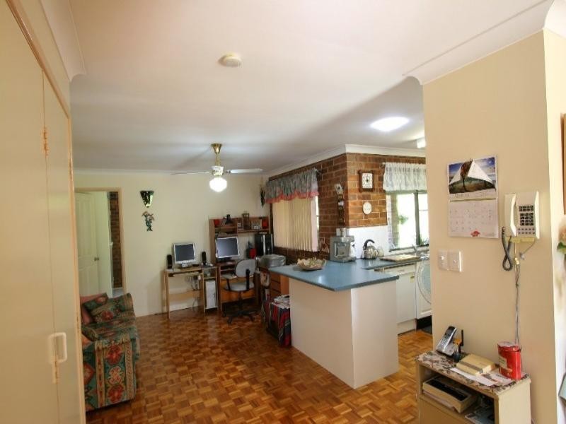 8 Park Royal Drive, Branyan QLD 4670