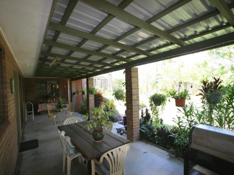 8 Park Royal Drive, Branyan QLD 4670