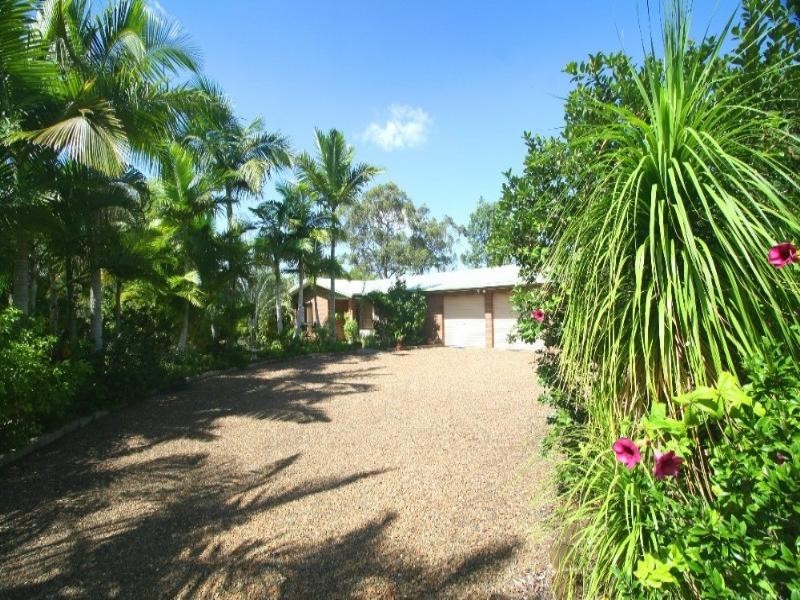 8 Park Royal Drive, Branyan QLD 4670