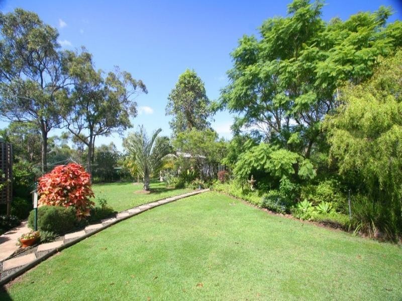 8 Park Royal Drive, Branyan QLD 4670