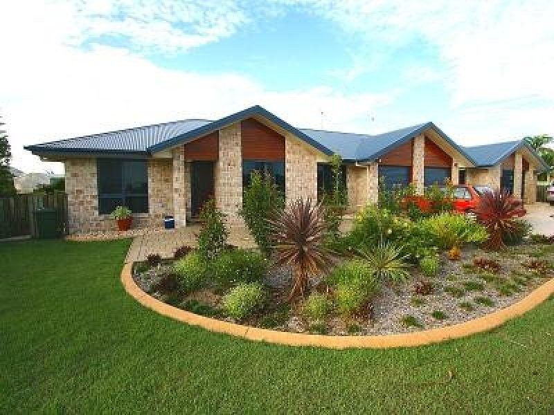 2/2 Treena Place, Innes Park QLD 4670