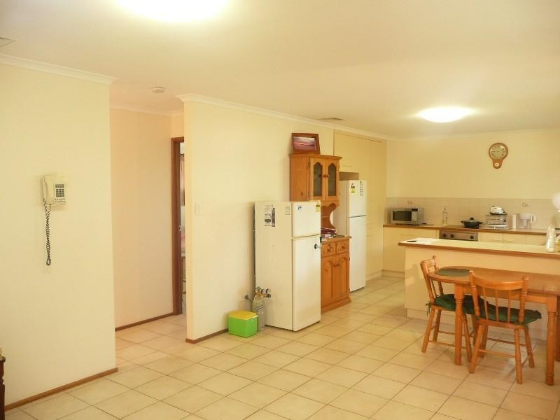 15 Foreshore Parade, Bargara QLD 4670