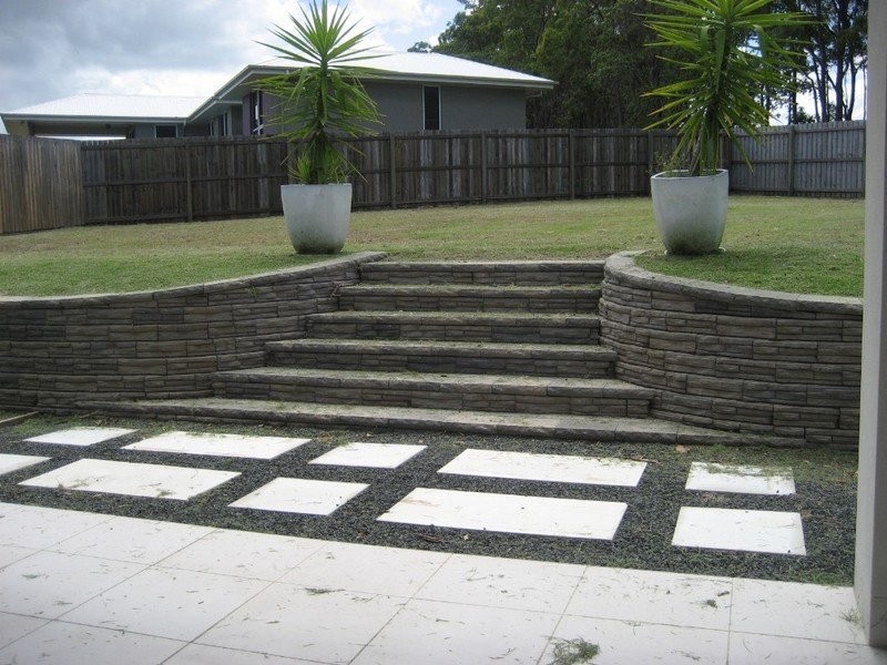 4 Sutherland Road, Branyan QLD 4670