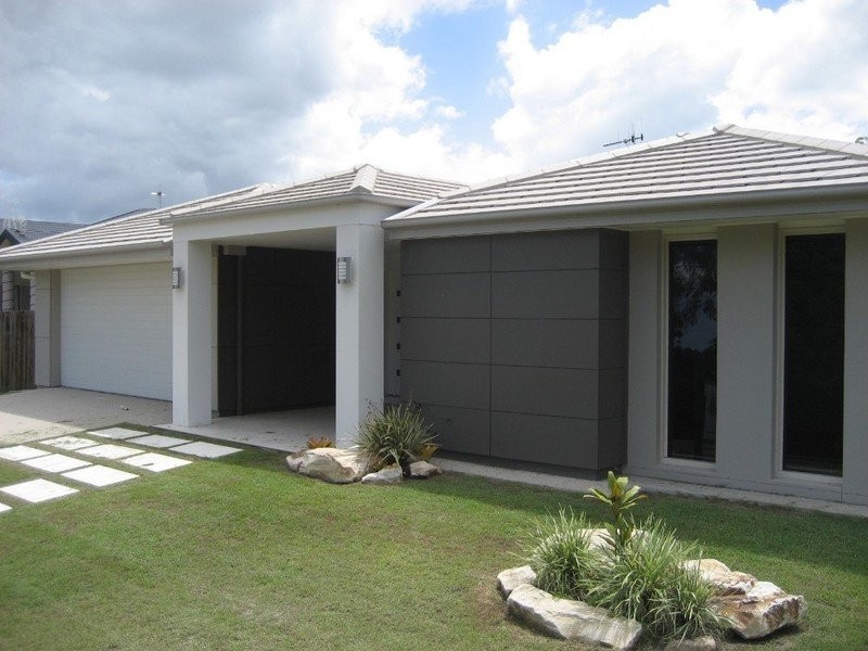 4 Sutherland Road, Branyan QLD 4670