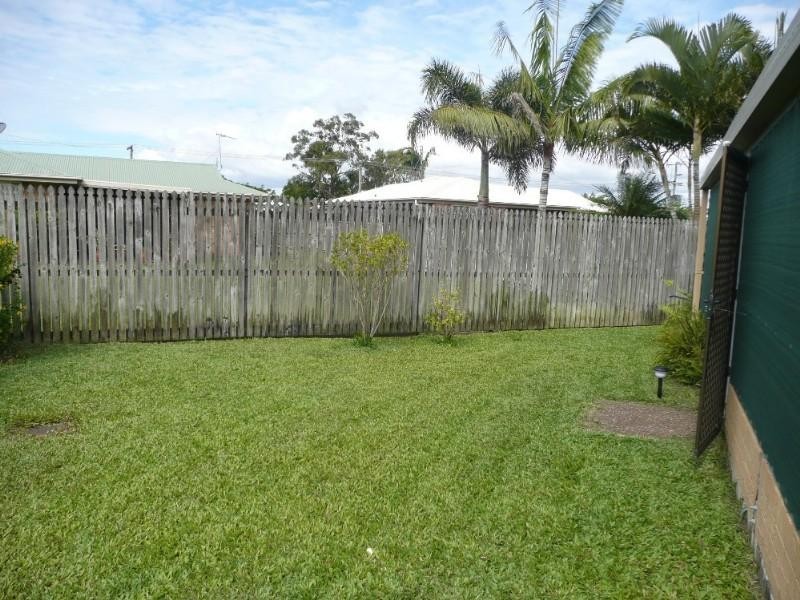 4 Peek Street, Bundaberg North QLD 4670