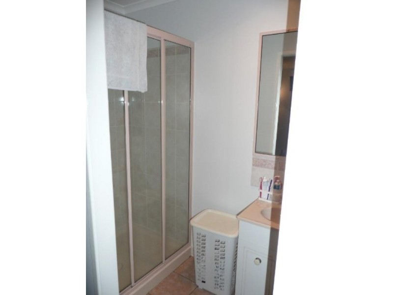 8 Maike Street, Kalkie QLD 4670